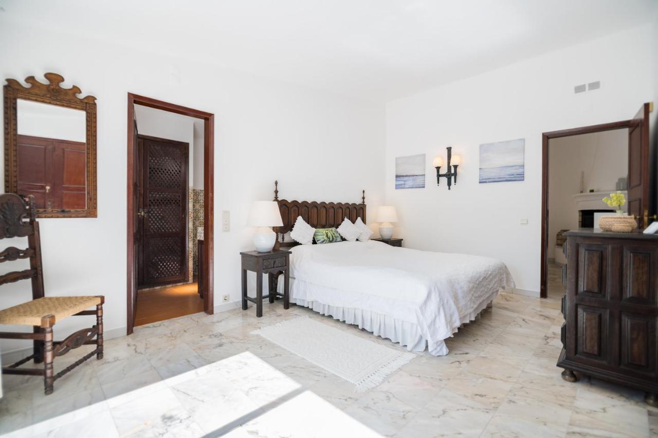 Traditional 3 Bedroom Villa With Great Pool In The Heart Of 韦尔都勒博 外观 照片
